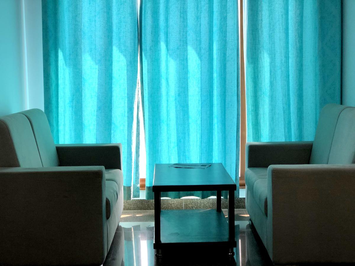 גאזיאבאד Hotel Taru Inn מראה חיצוני תמונה